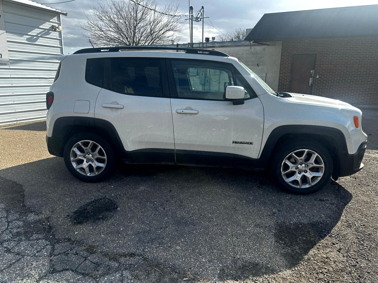 Jeep Renegade FWD 4dr Latitude 2016