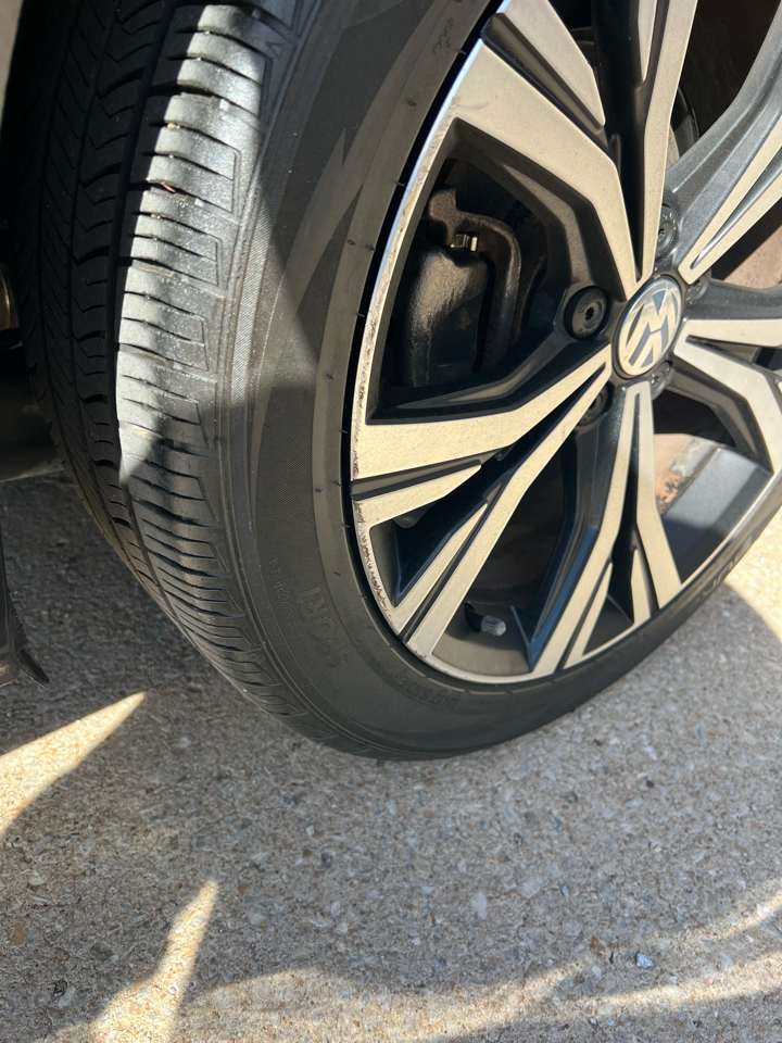 Volkswagen Passat 2.0T SE Auto 2021 Volkswagen Passat 2.0T SE Auto 2021