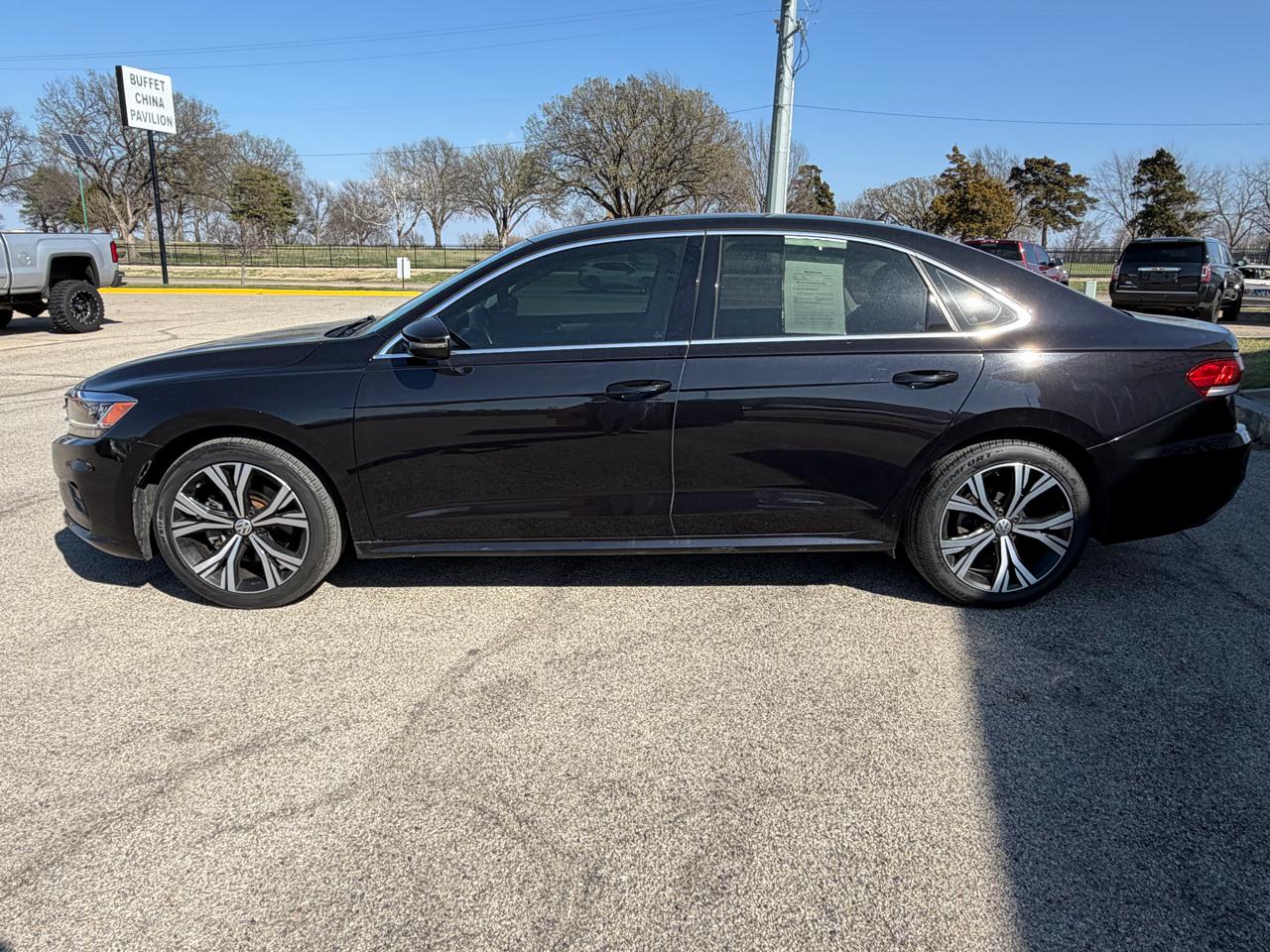 Volkswagen Passat 2.0T SE Auto 2021