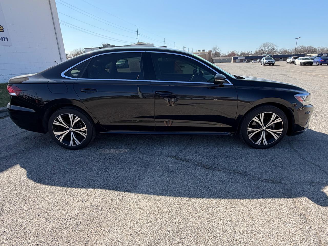 Volkswagen Passat 2.0T SE Auto 2021