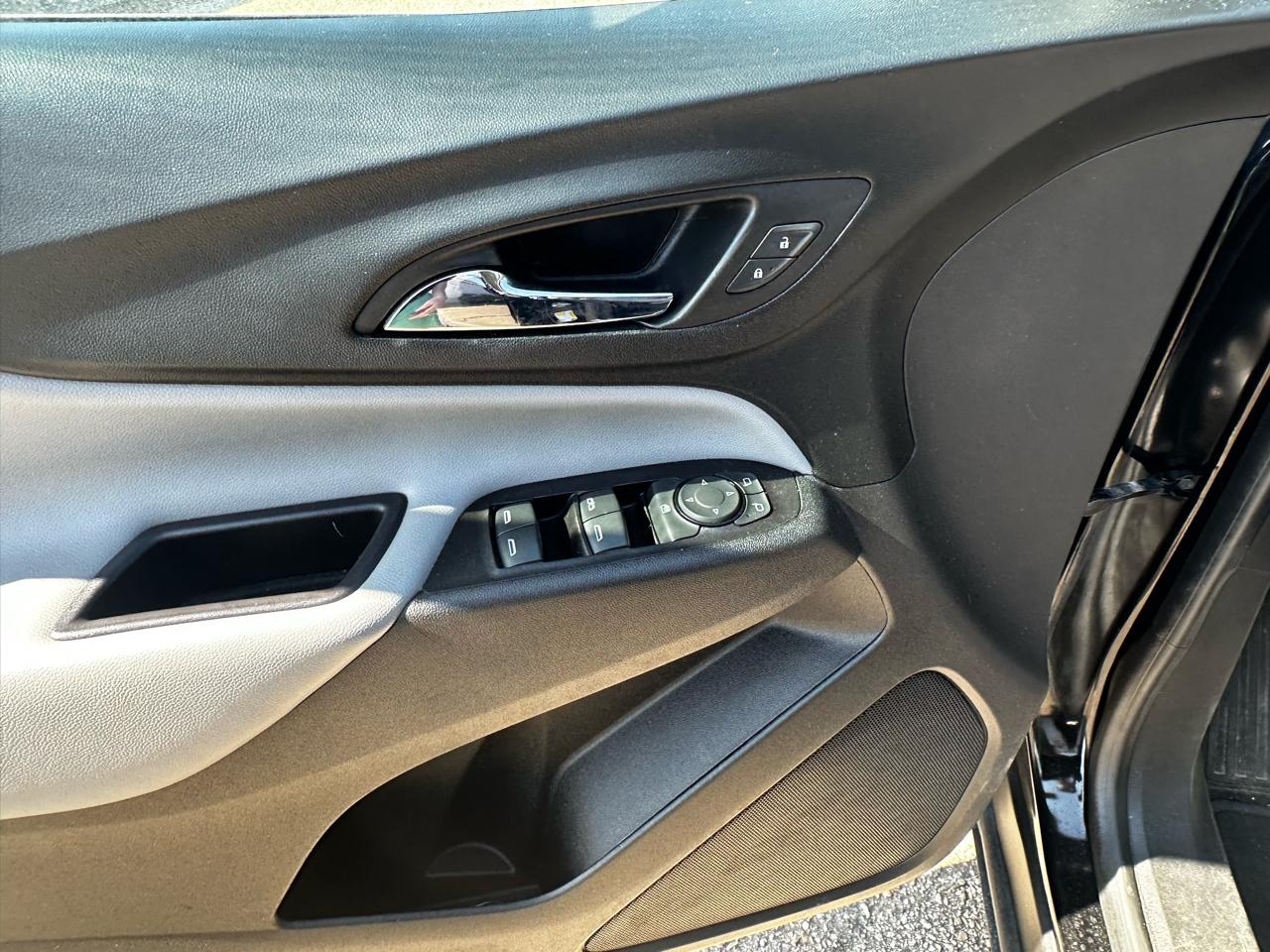 Chevrolet Equinox AWD 4dr LS w/1FL 2021