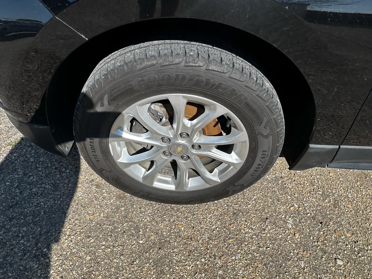 Chevrolet Equinox AWD 4dr LS w/1FL 2021