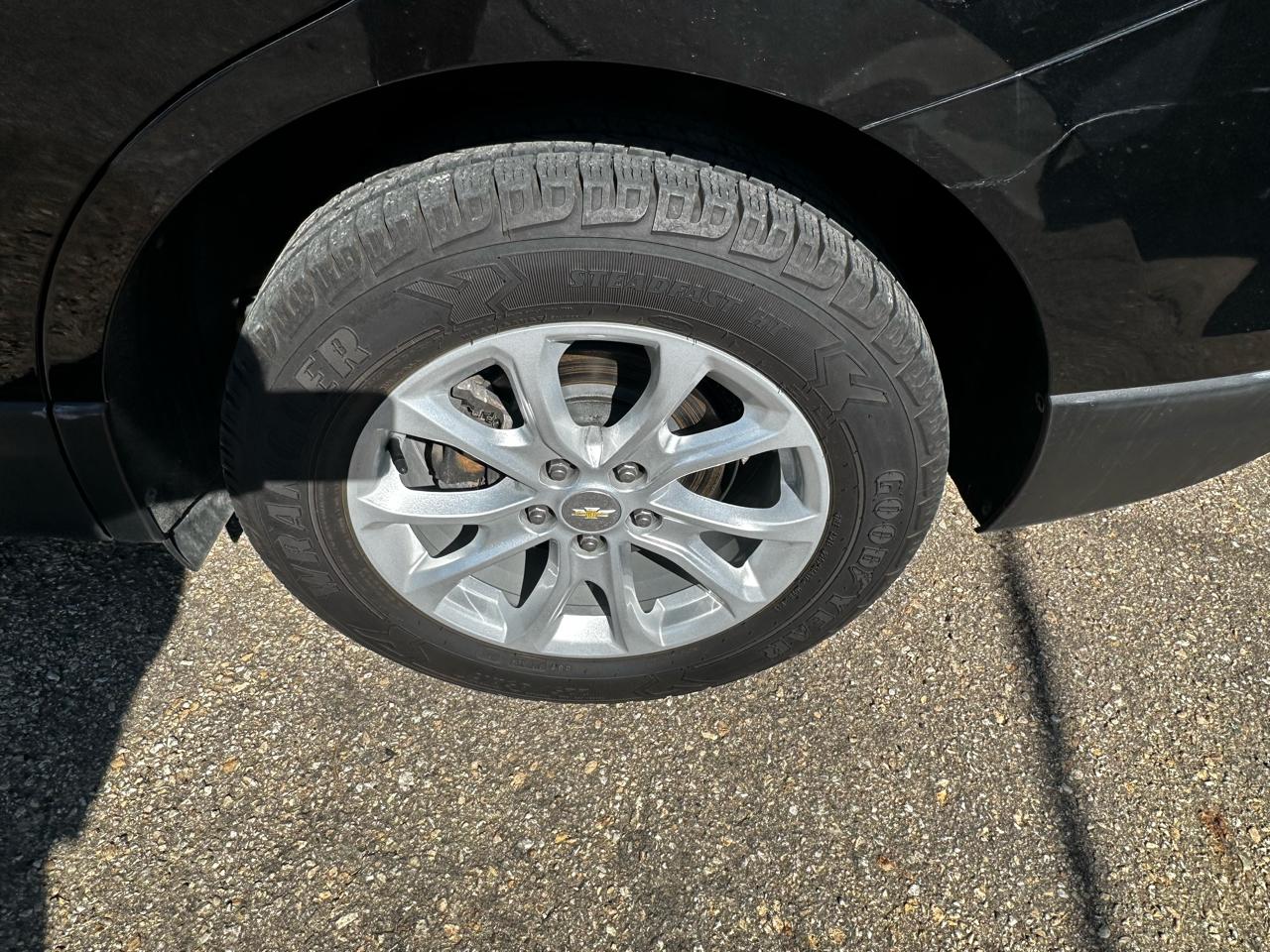 Chevrolet Equinox AWD 4dr LS w/1FL 2021