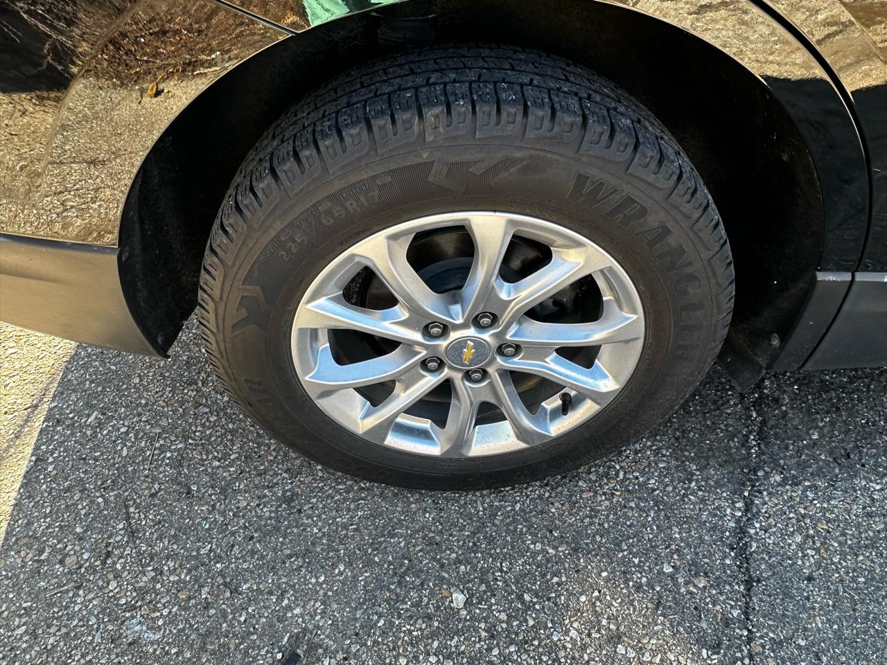 Chevrolet Equinox AWD 4dr LS w/1FL 2021