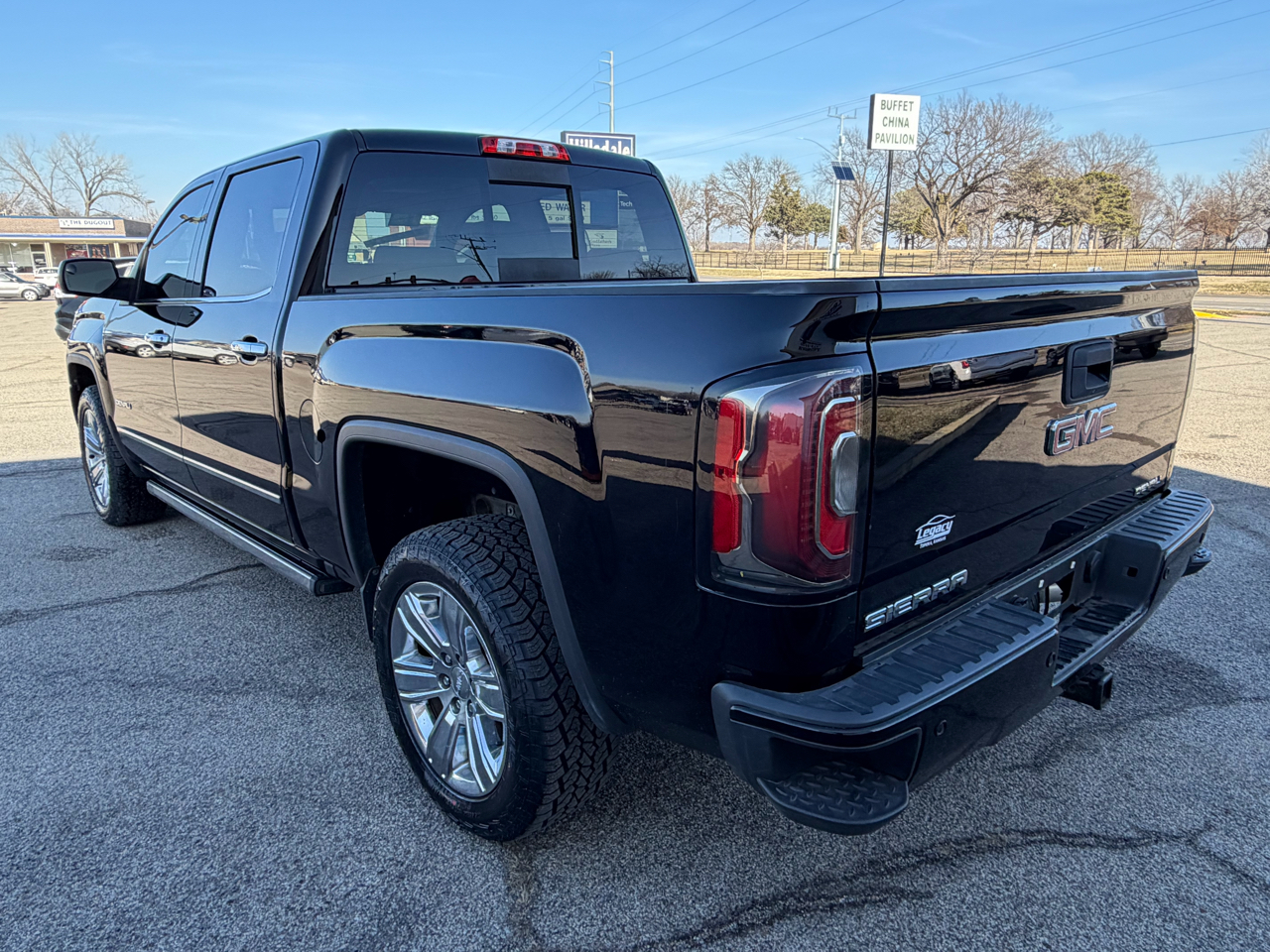GMC Sierra 1500 4WD Crew Cab 143.5" Denali 2016