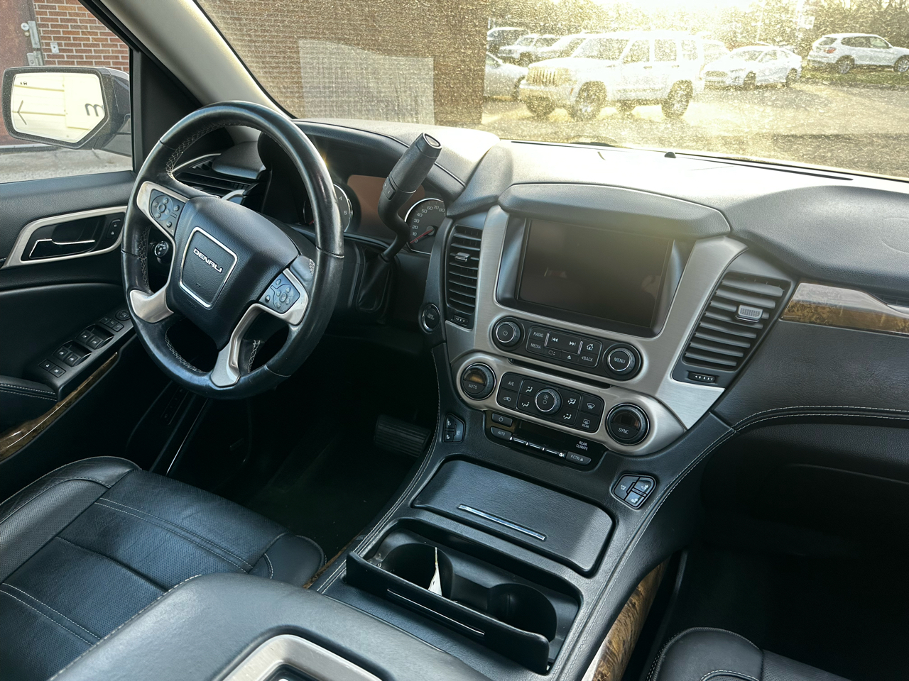 GMC Yukon 4WD 4dr Denali 2016