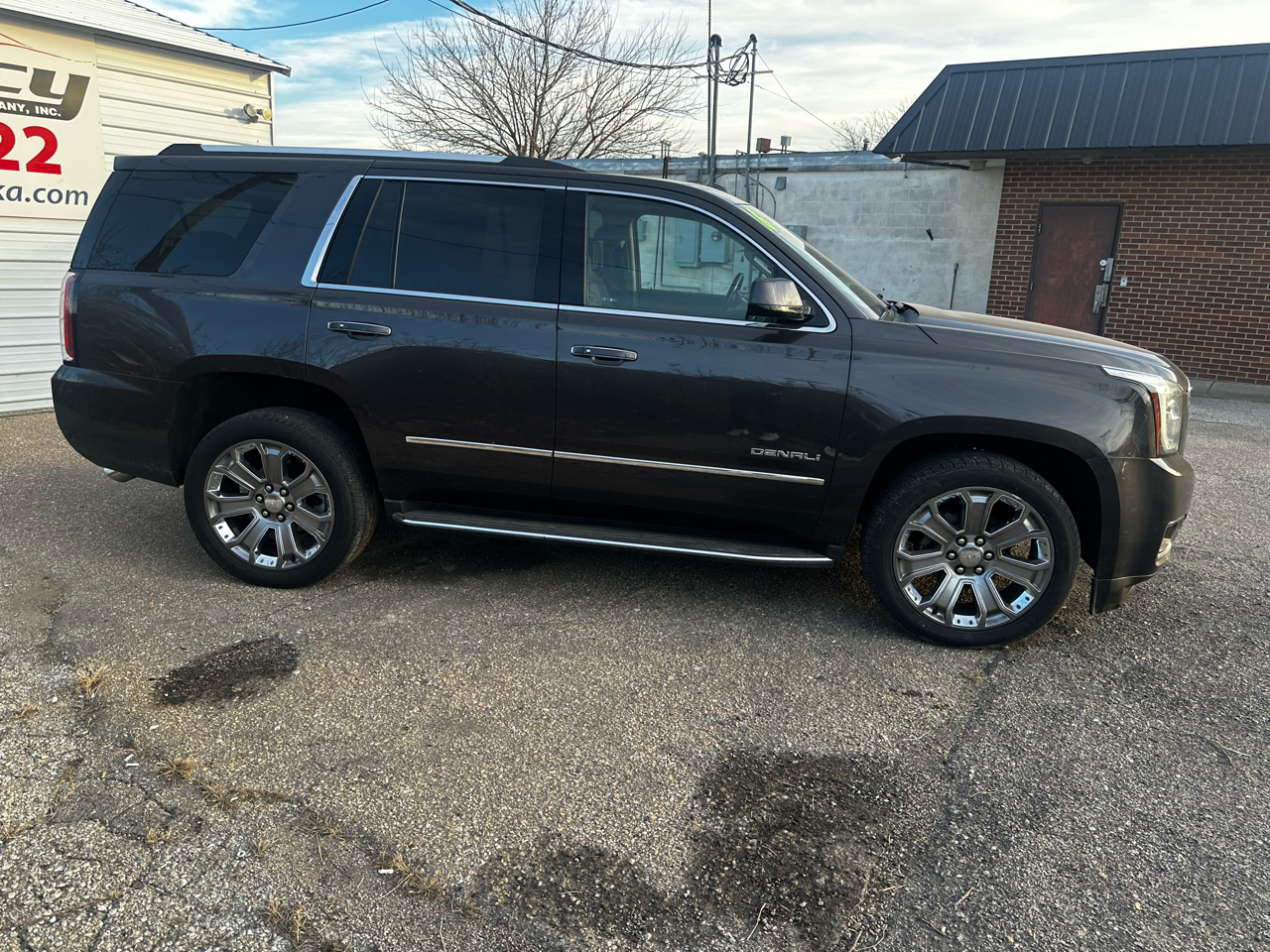 GMC Yukon 4WD 4dr Denali 2016