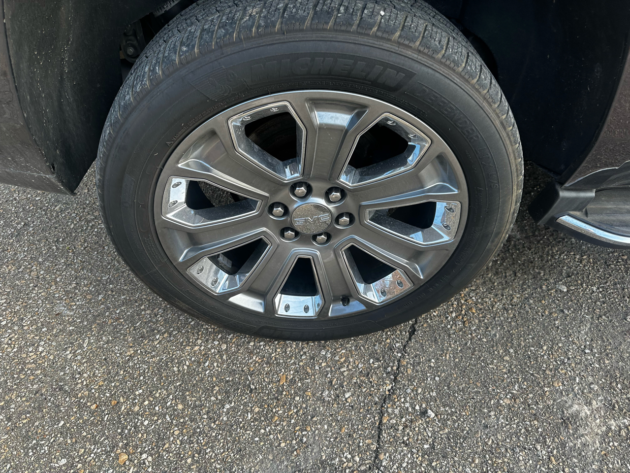 GMC Yukon 4WD 4dr Denali 2016