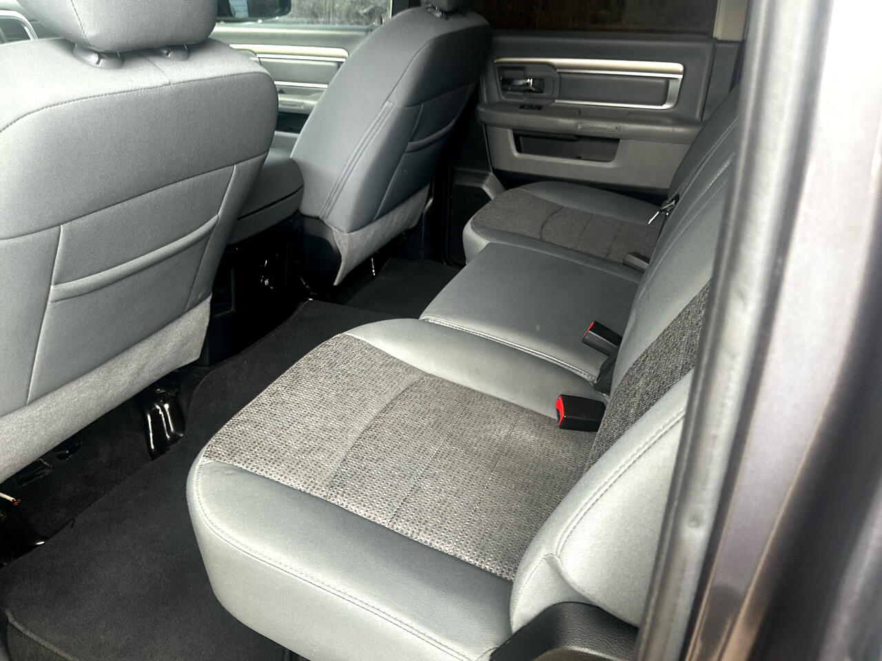 RAM 1500 Lone Star 4x4 Crew Cab 5'7" Box 2018