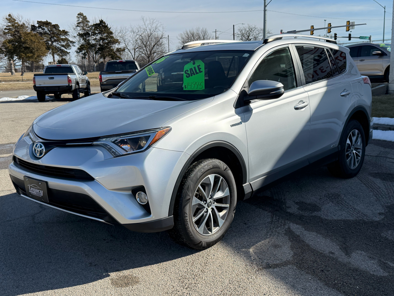 Toyota RAV4 Hybrid AWD 4dr XLE (Natl) 2016