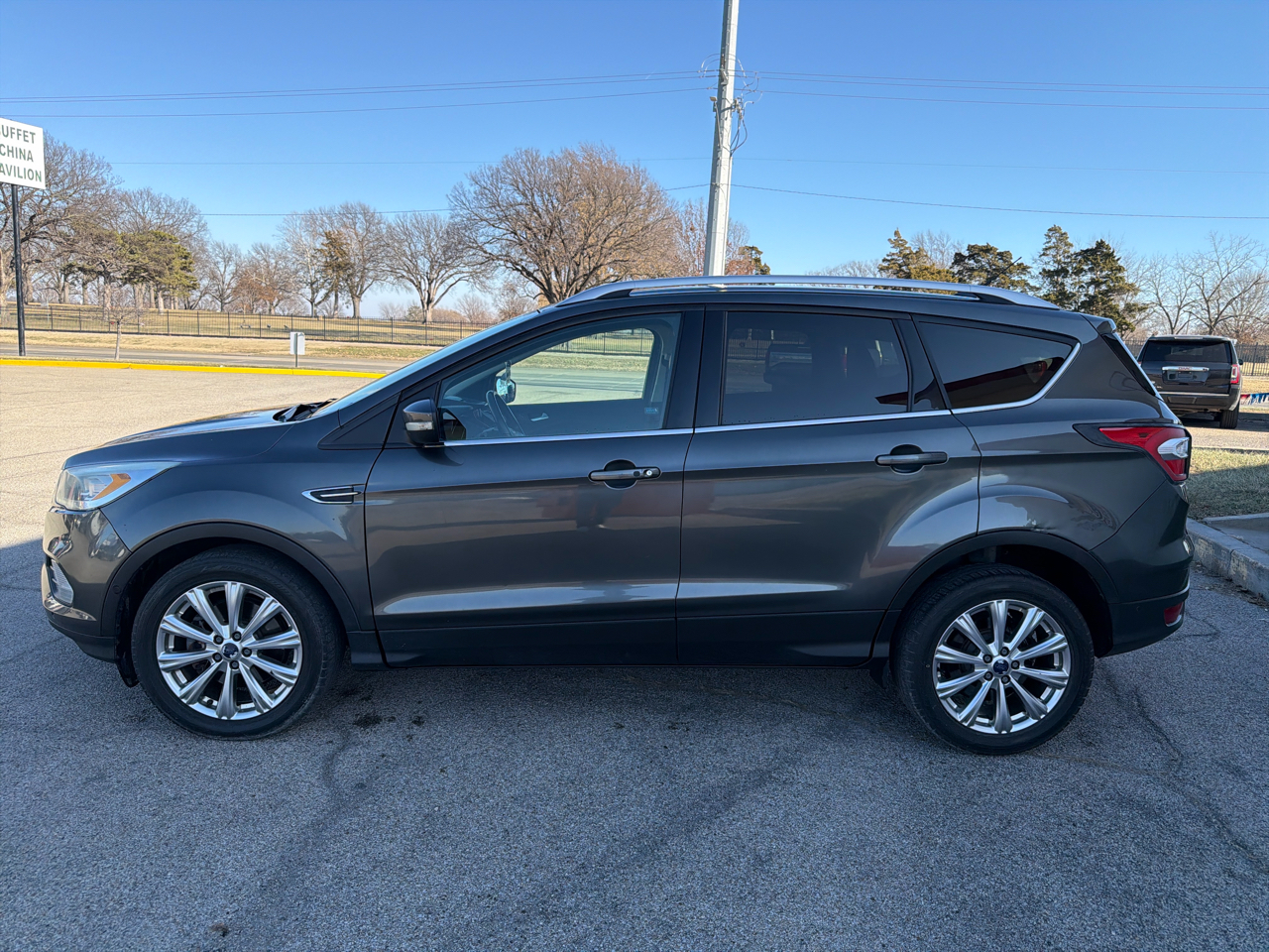 Ford Escape Titanium FWD 2017