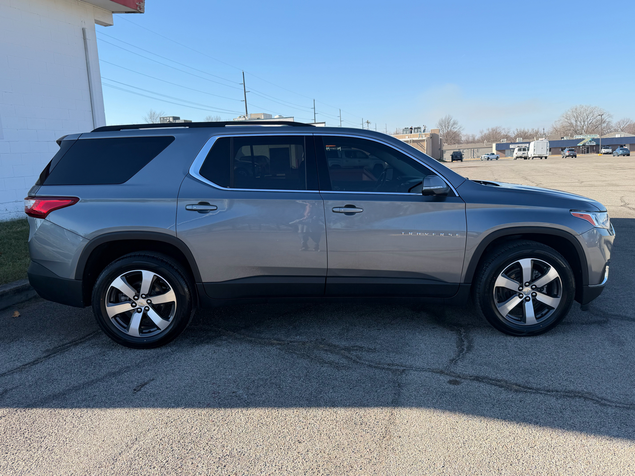 Chevrolet Traverse FWD 4dr LT Leather 2021