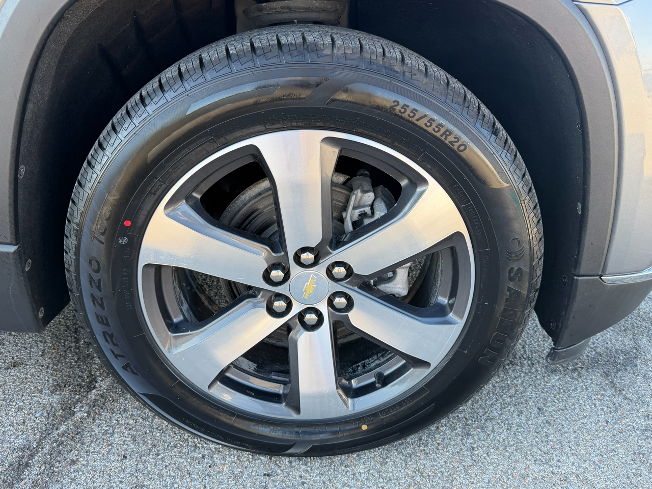 Chevrolet Traverse FWD 4dr LT Leather 2021