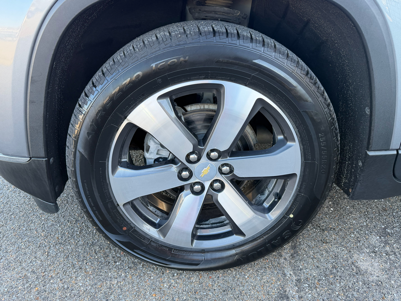 Chevrolet Traverse FWD 4dr LT Leather 2021