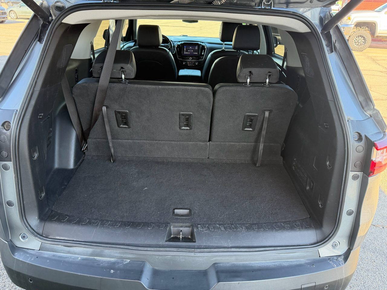 Chevrolet Traverse FWD 4dr LT Leather 2021