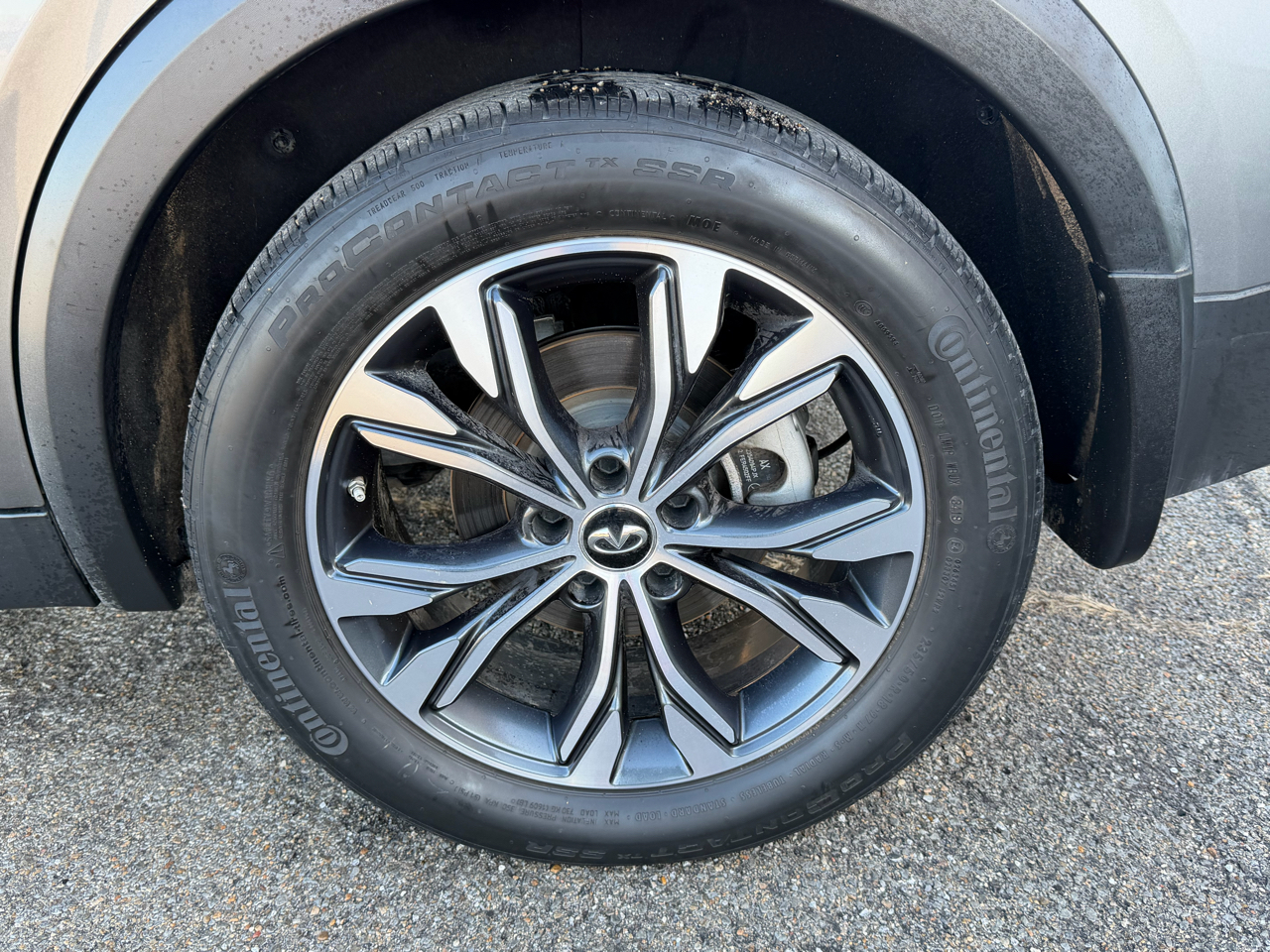 Infiniti QX30 LUXE AWD 2019