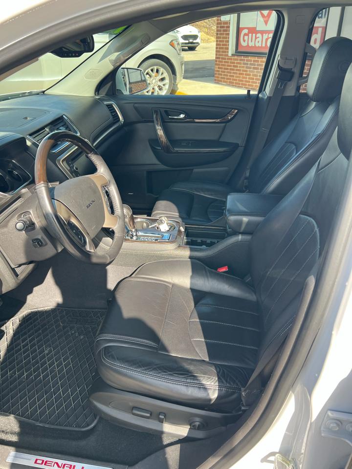 GMC Acadia AWD 4dr Denali 2016