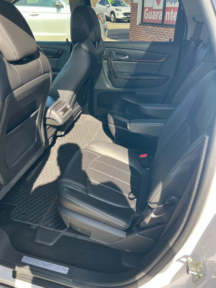 GMC Acadia AWD 4dr Denali 2016