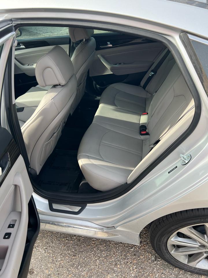 Hyundai Sonata 4dr Sdn 2.4L Limited 2016