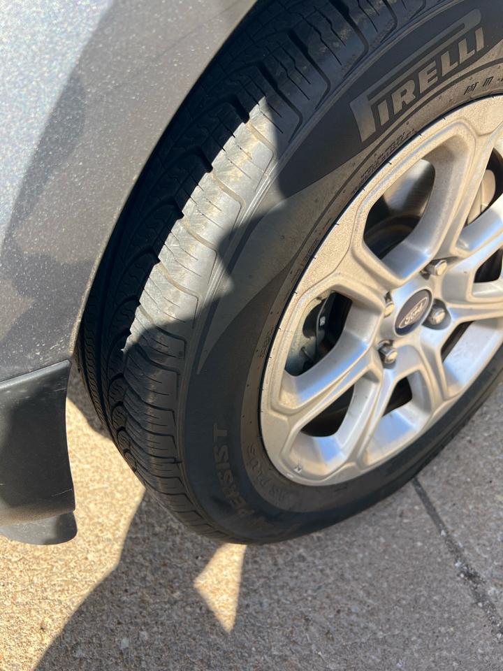 Ford EcoSport SE FWD 2021