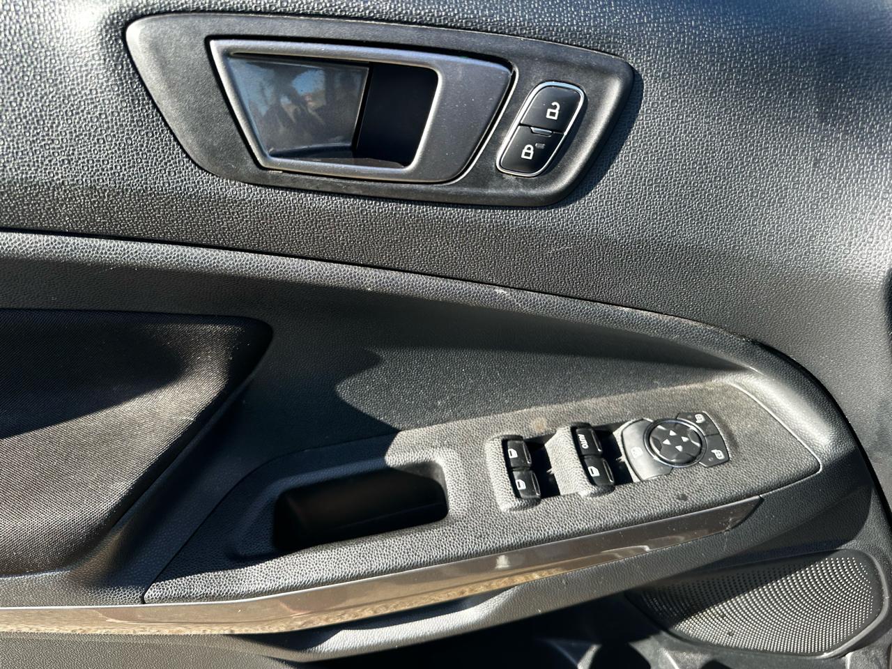 Ford EcoSport SE FWD 2021