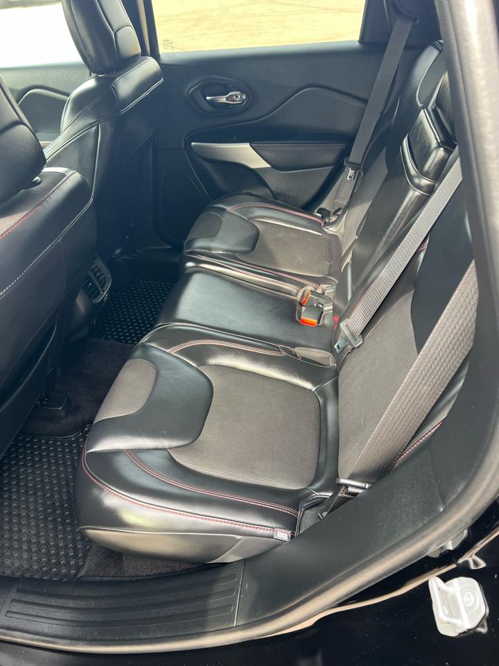 Jeep Cherokee Trailhawk 4x4 *Ltd Avail* 2017