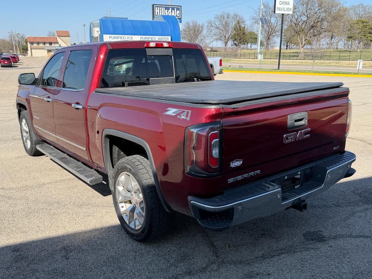 GMC Sierra 1500 4WD Crew Cab 143.5" SLT 2016
