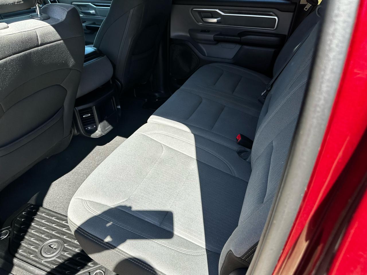 RAM 1500 Big Horn/Lone Star 4x4 Crew Cab 5'7" Box 2019