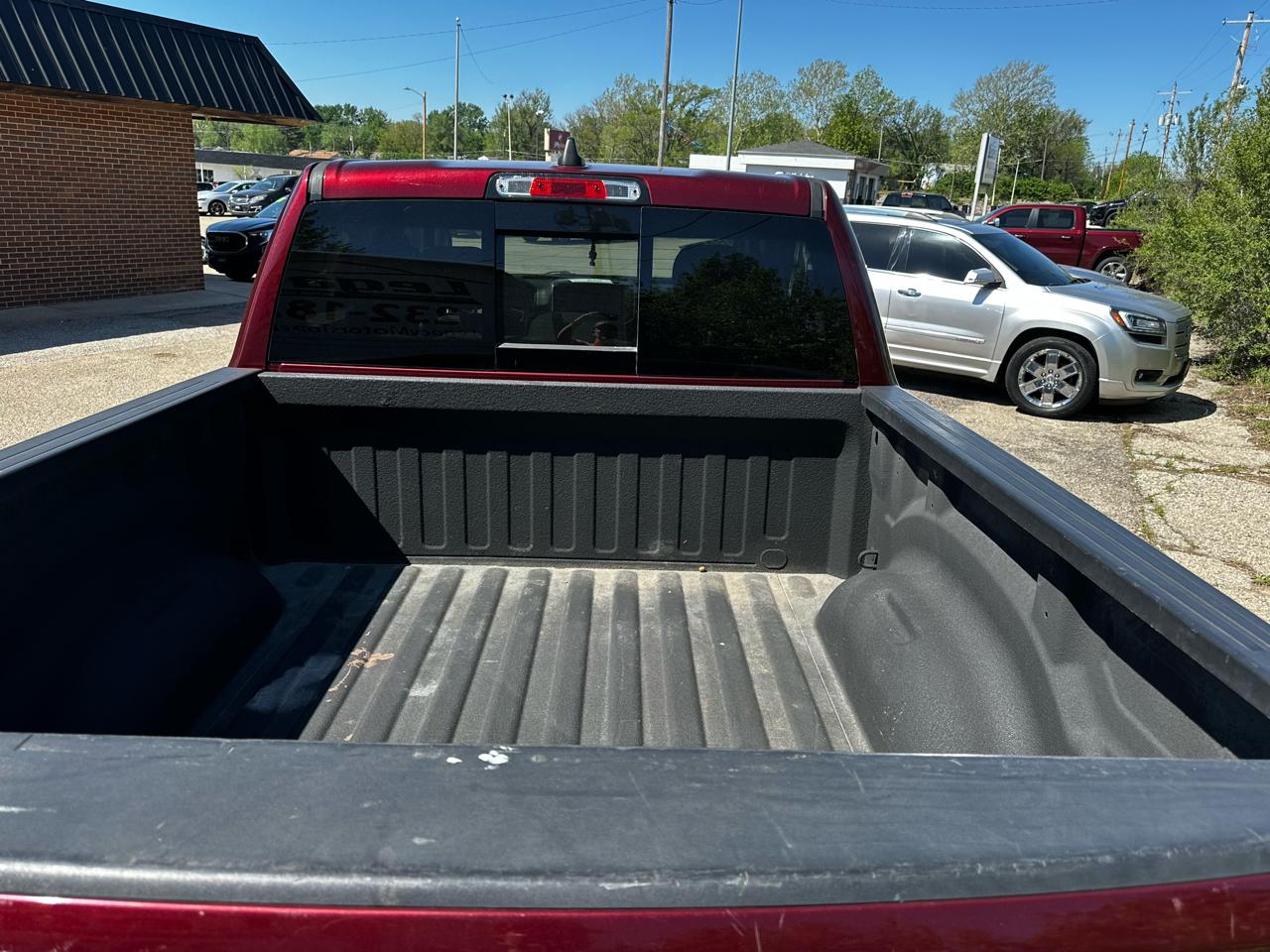 RAM 1500 Big Horn/Lone Star 4x4 Crew Cab 5'7" Box 2019