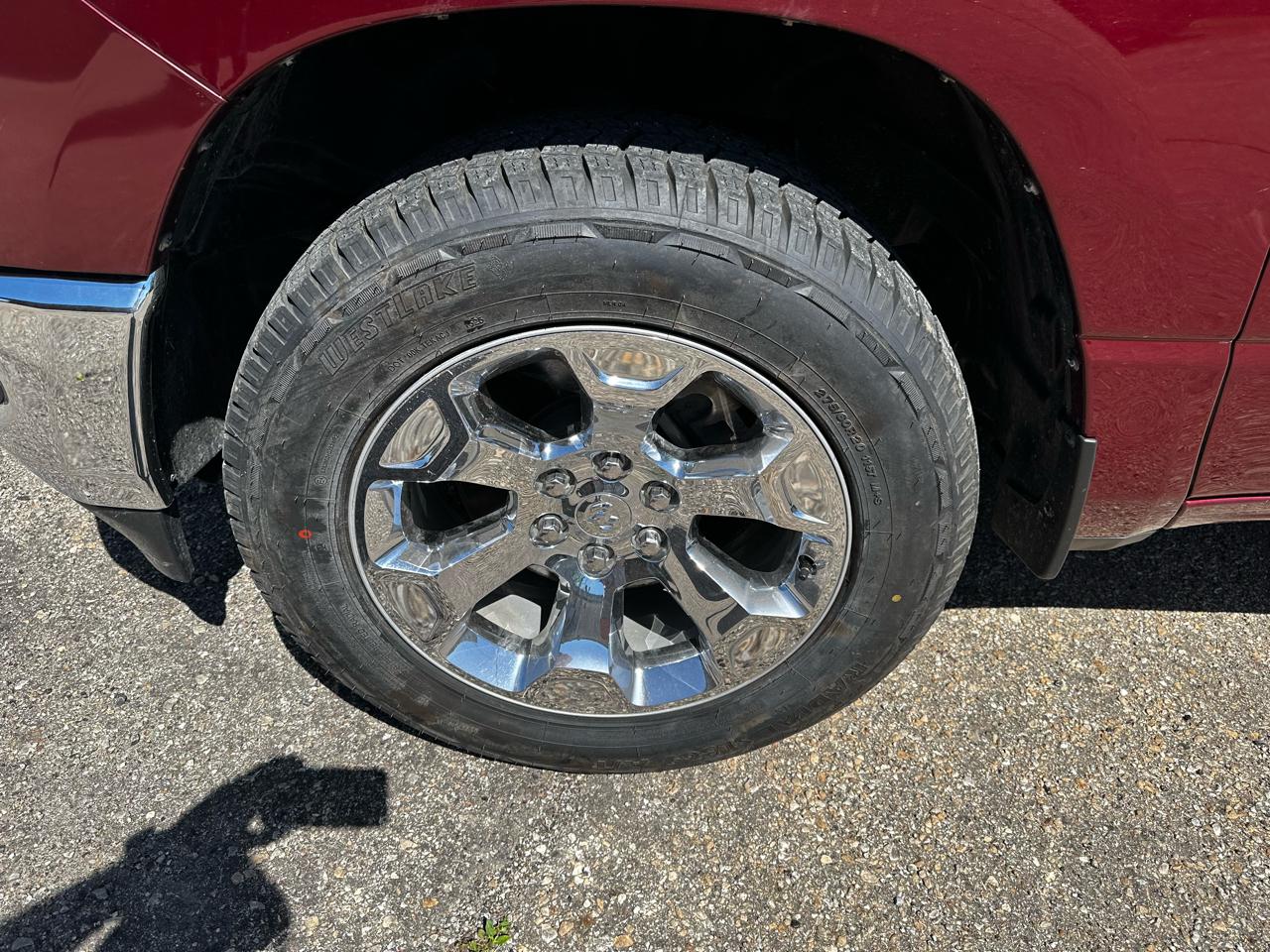 RAM 1500 Big Horn/Lone Star 4x4 Crew Cab 5'7" Box 2019