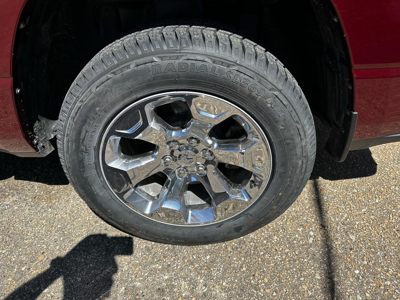 RAM 1500 Big Horn/Lone Star 4x4 Crew Cab 5'7" Box 2019