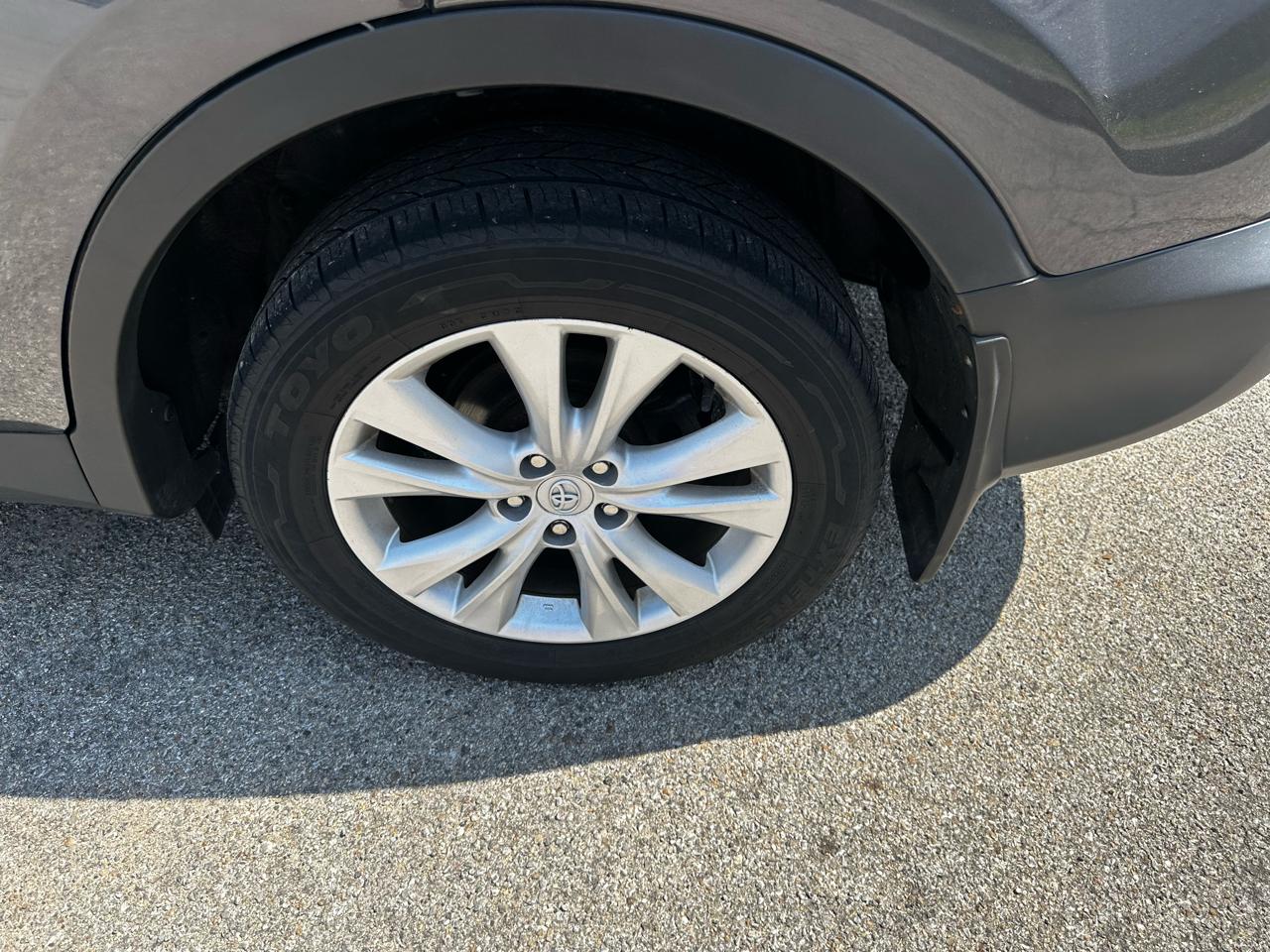 Toyota RAV4 AWD 4dr Limited (Natl) 2015