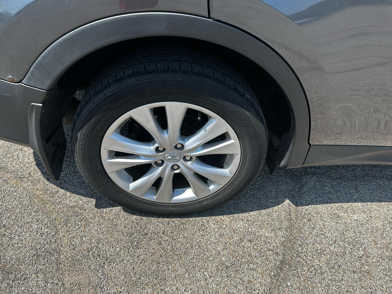 Toyota RAV4 AWD 4dr Limited (Natl) 2015