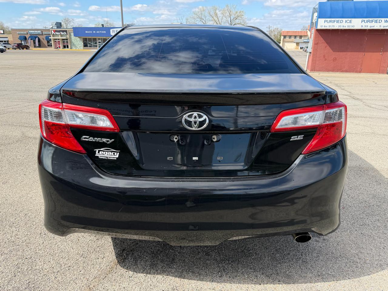 Toyota Camry 2014.5 4dr Sdn I4 Auto SE Sport (Natl) 2014