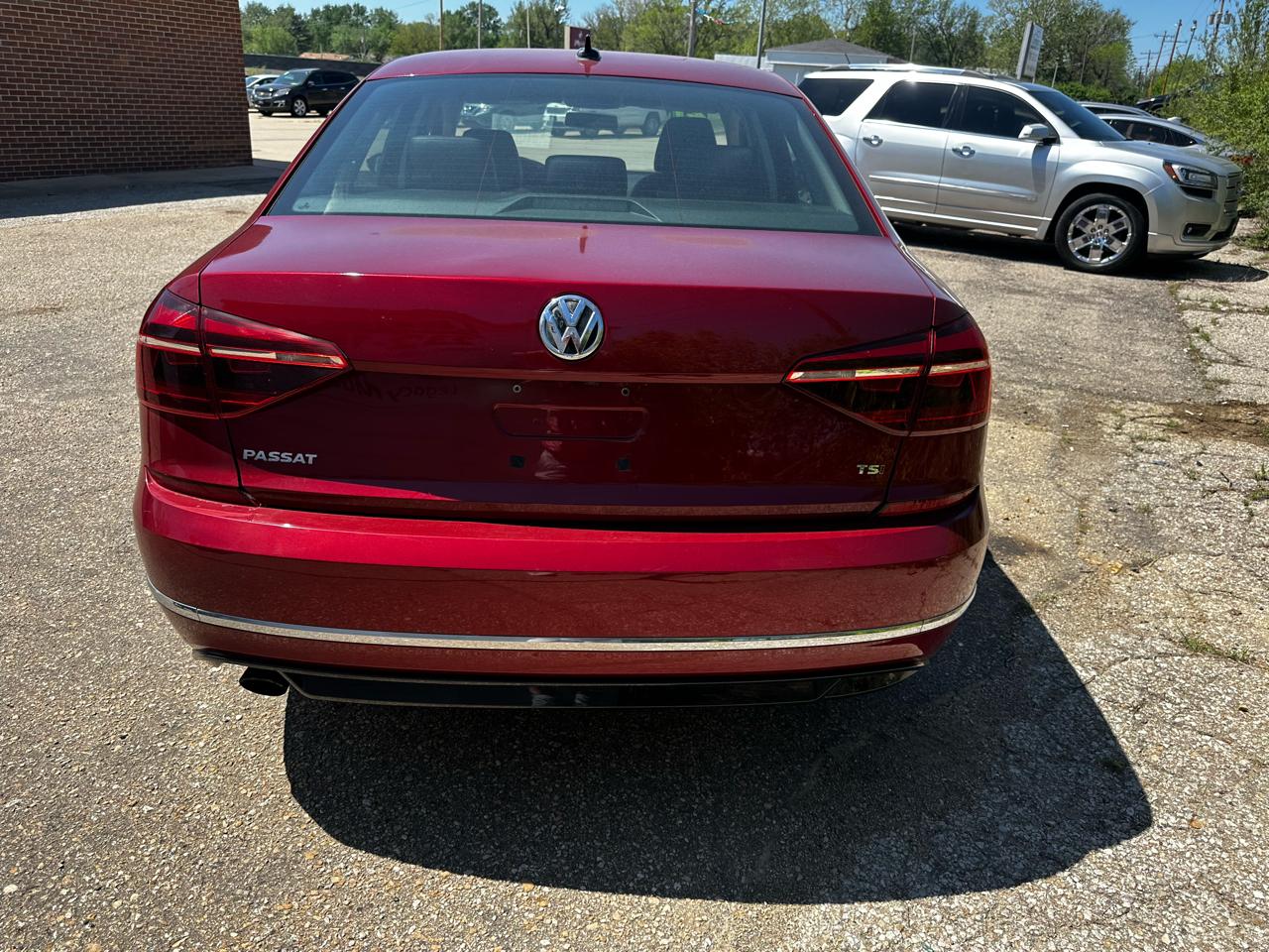 Volkswagen Passat 2.0T S Auto 2018