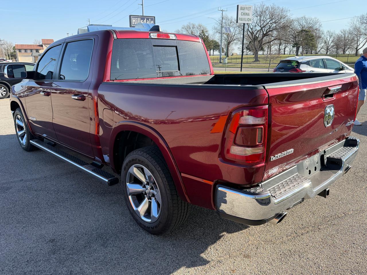 RAM 1500 Laramie 4x4 Crew Cab 5'7" Box 2019