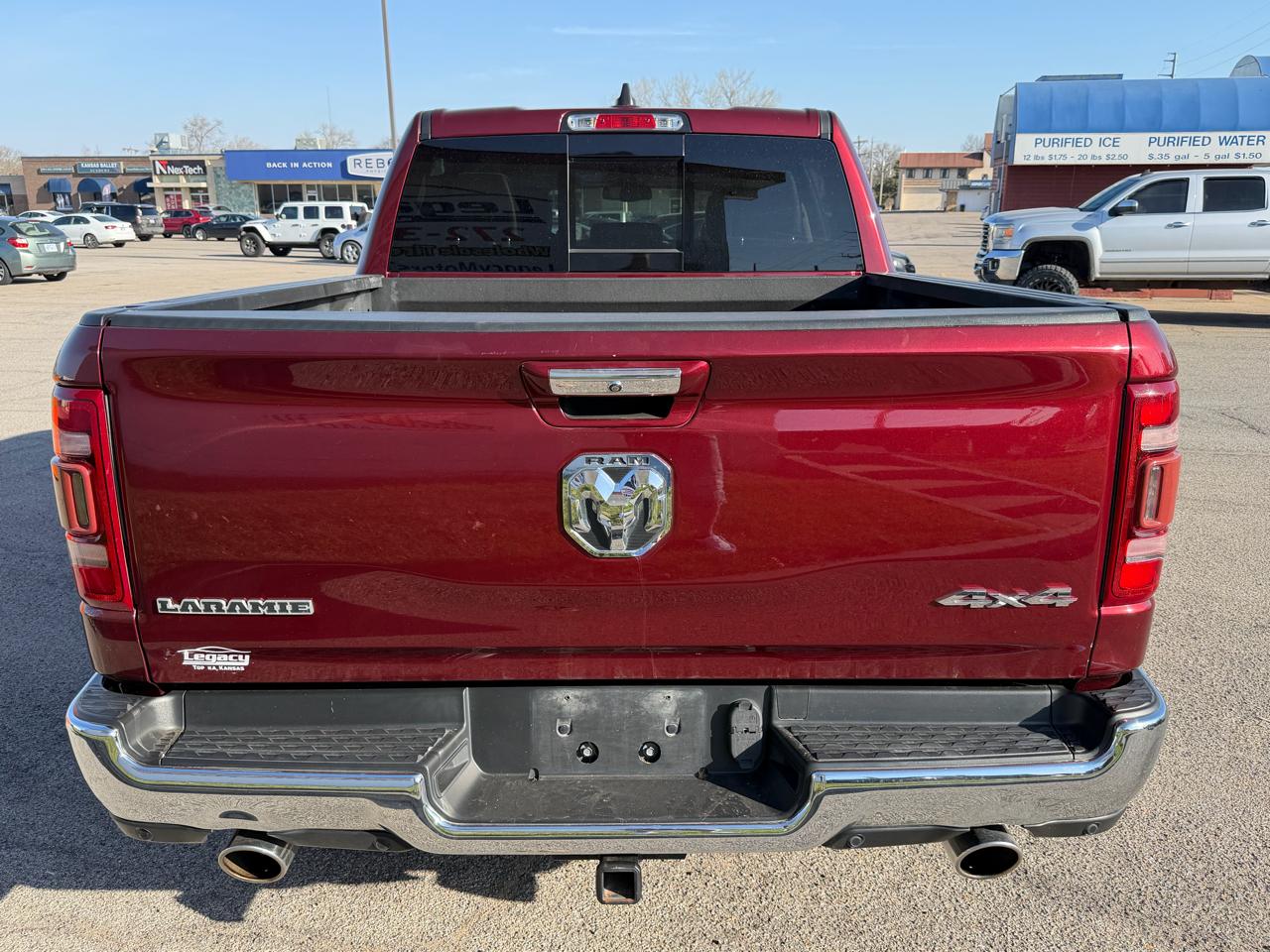 RAM 1500 Laramie 4x4 Crew Cab 5'7" Box 2019