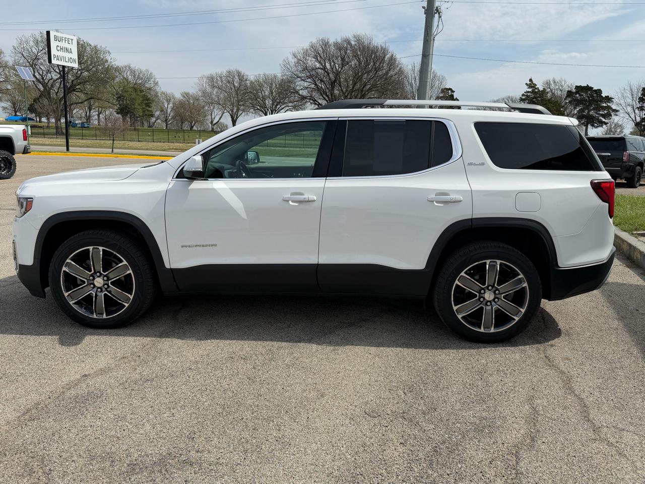 GMC Acadia FWD 4dr SLE 2020