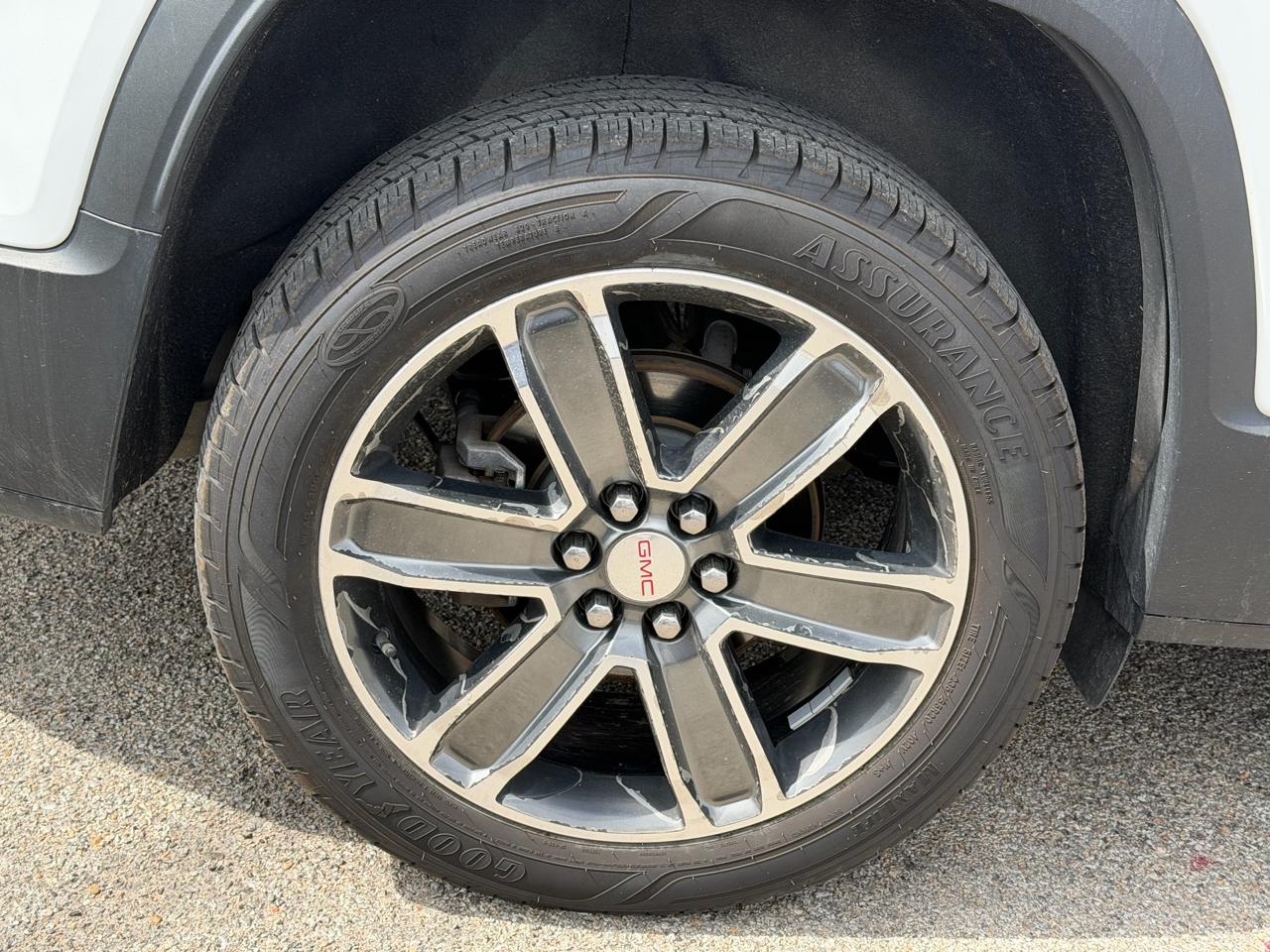 GMC Acadia FWD 4dr SLE 2020