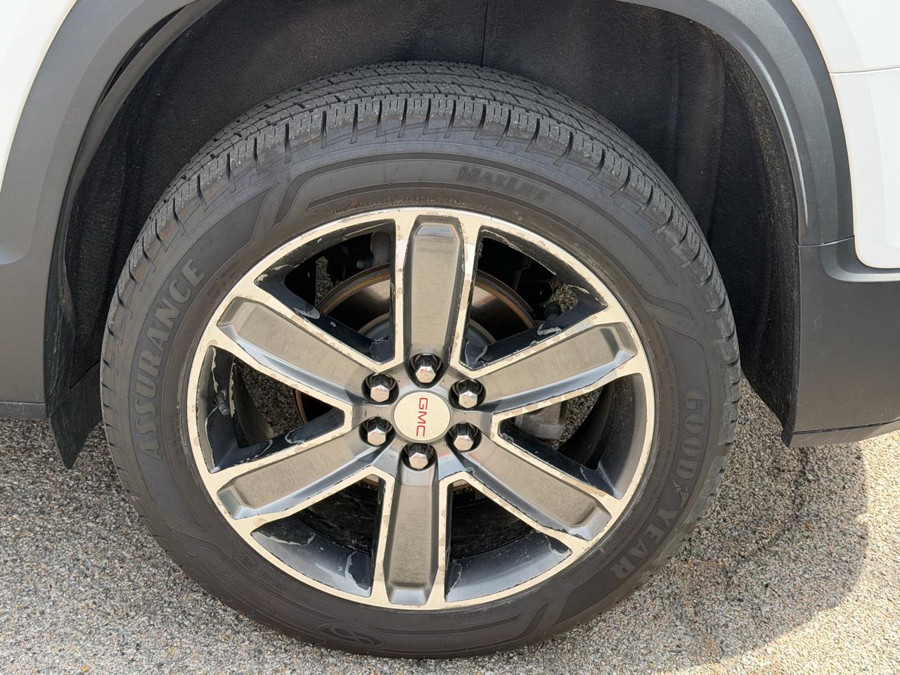 GMC Acadia FWD 4dr SLE 2020