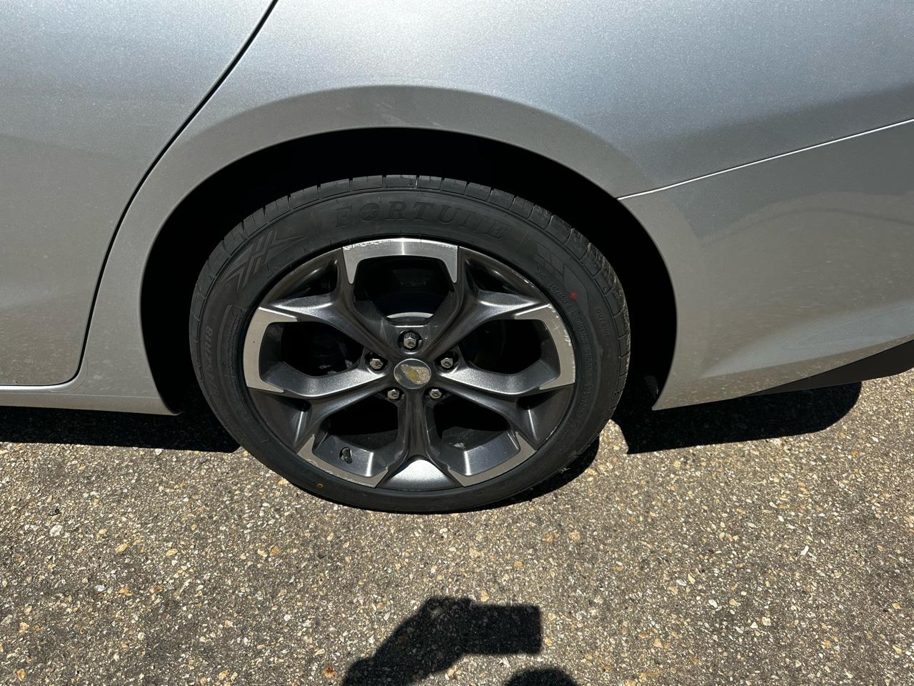 Chevrolet Malibu 4dr Sdn LT 2020