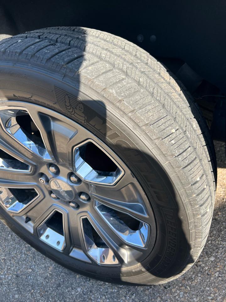 GMC Yukon XL 4WD 4dr Denali 2016