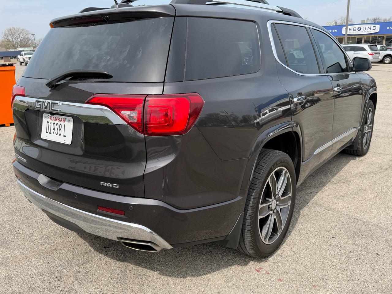 GMC Acadia AWD 4dr Denali 2018