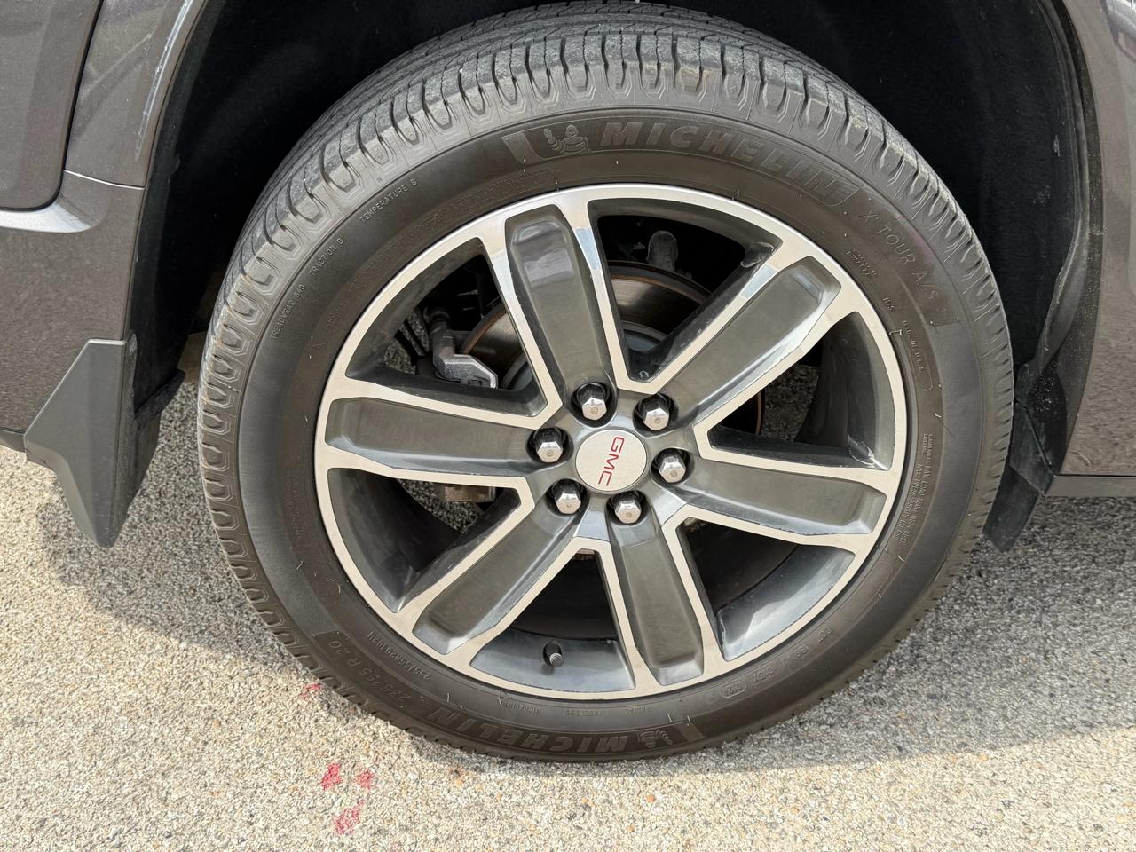 GMC Acadia AWD 4dr Denali 2018