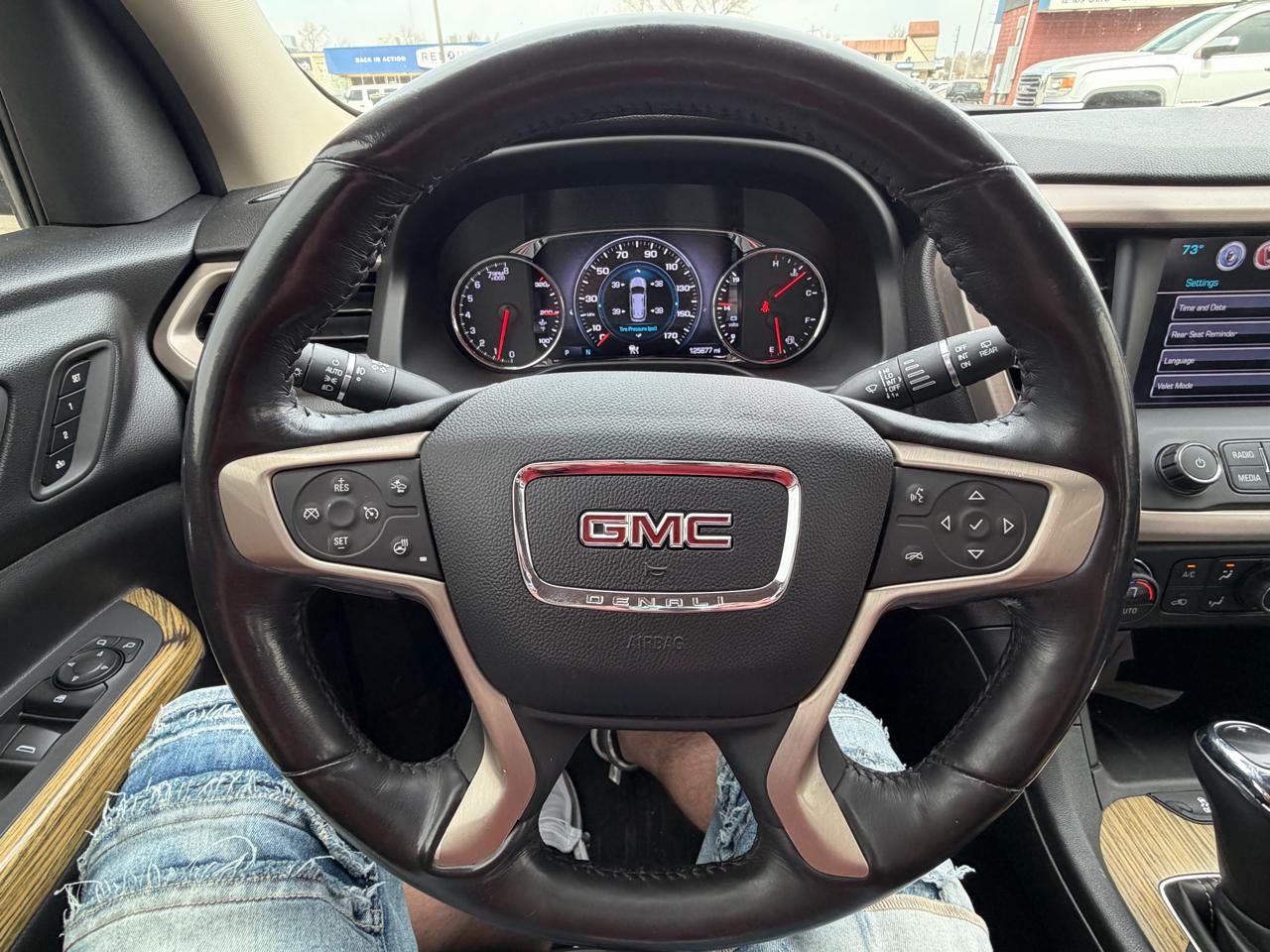 GMC Acadia AWD 4dr Denali 2018