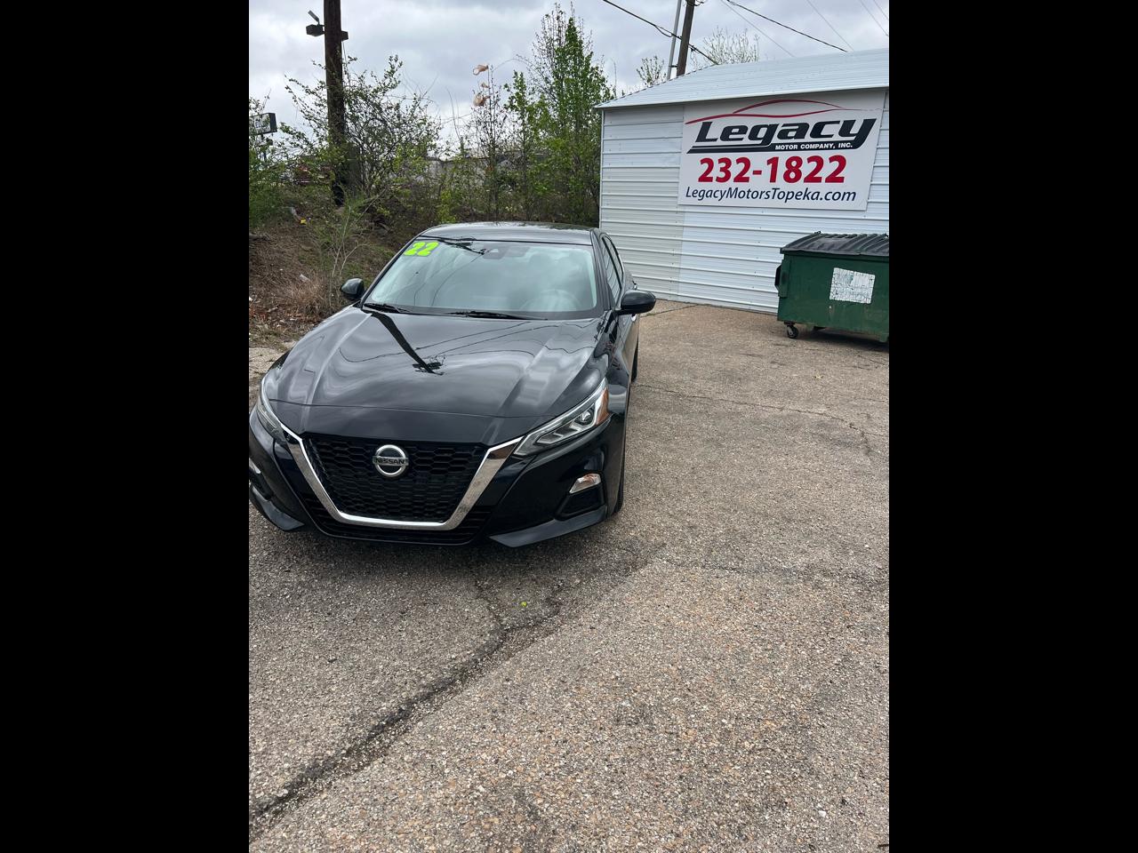 Nissan Altima 2.5 SV Sedan 2022