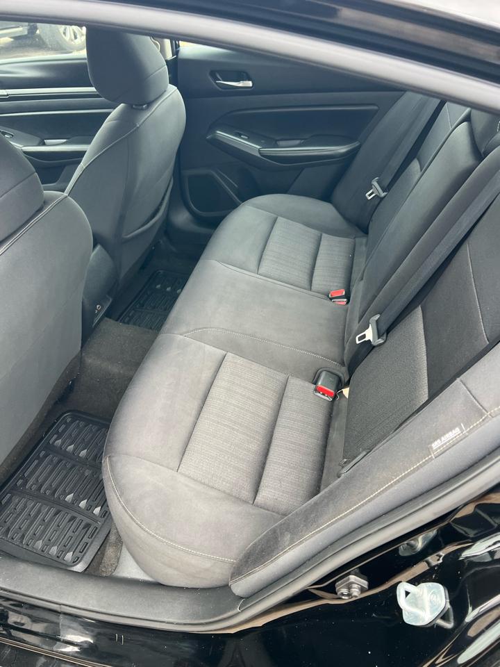 Nissan Altima 2.5 SV Sedan 2022