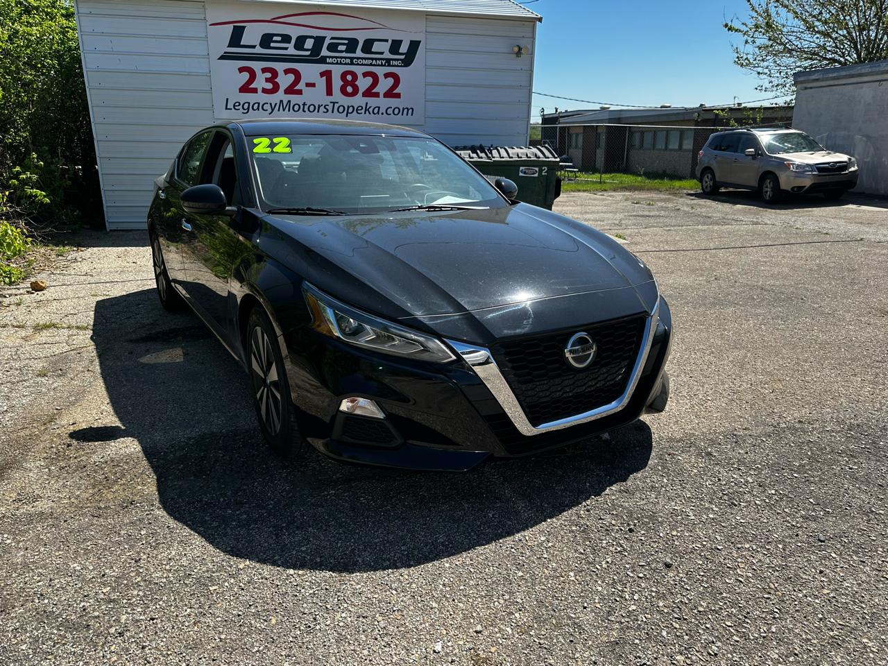 Nissan Altima 2.5 SV Sedan 2022