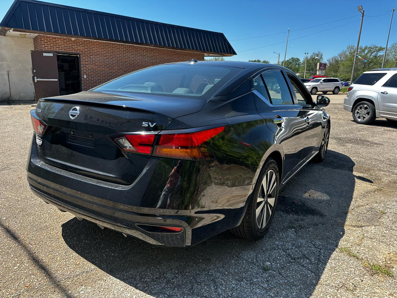 Nissan Altima 2.5 SV Sedan 2022