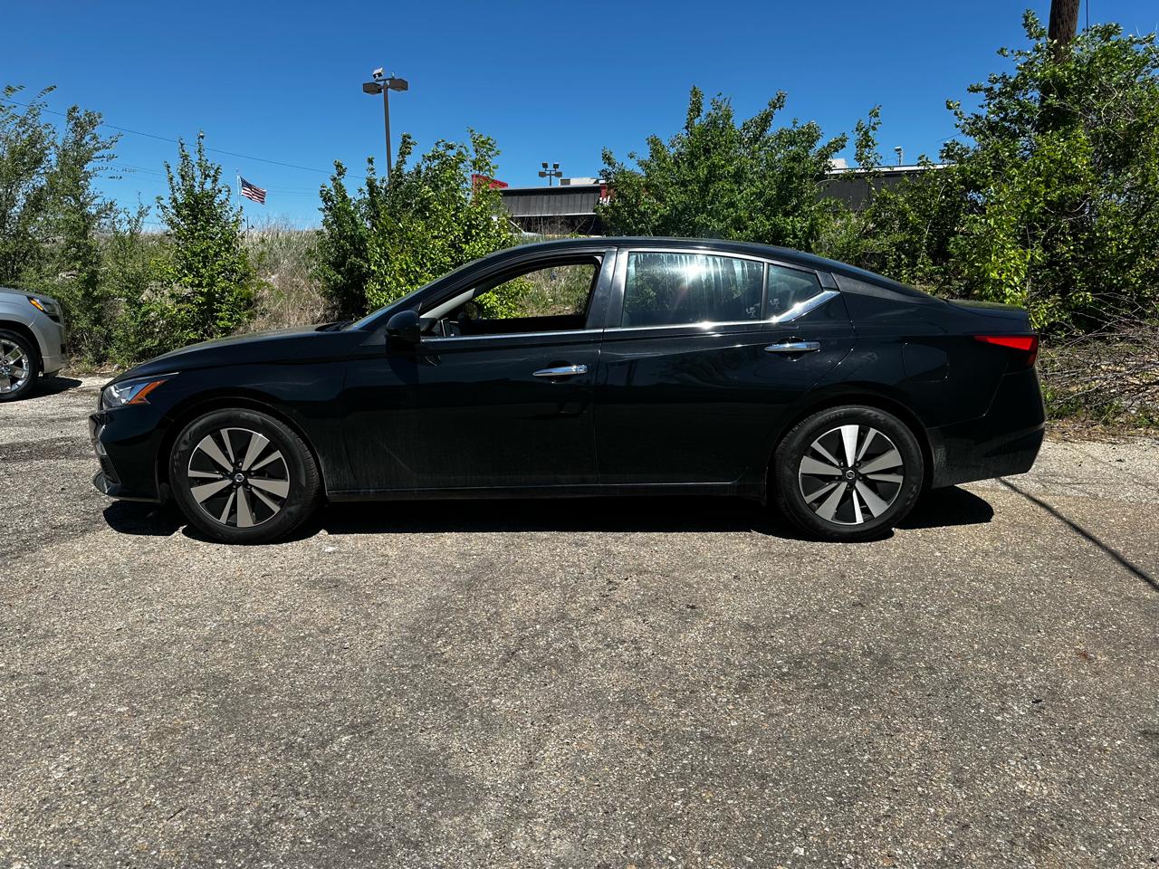 Nissan Altima 2.5 SV Sedan 2022